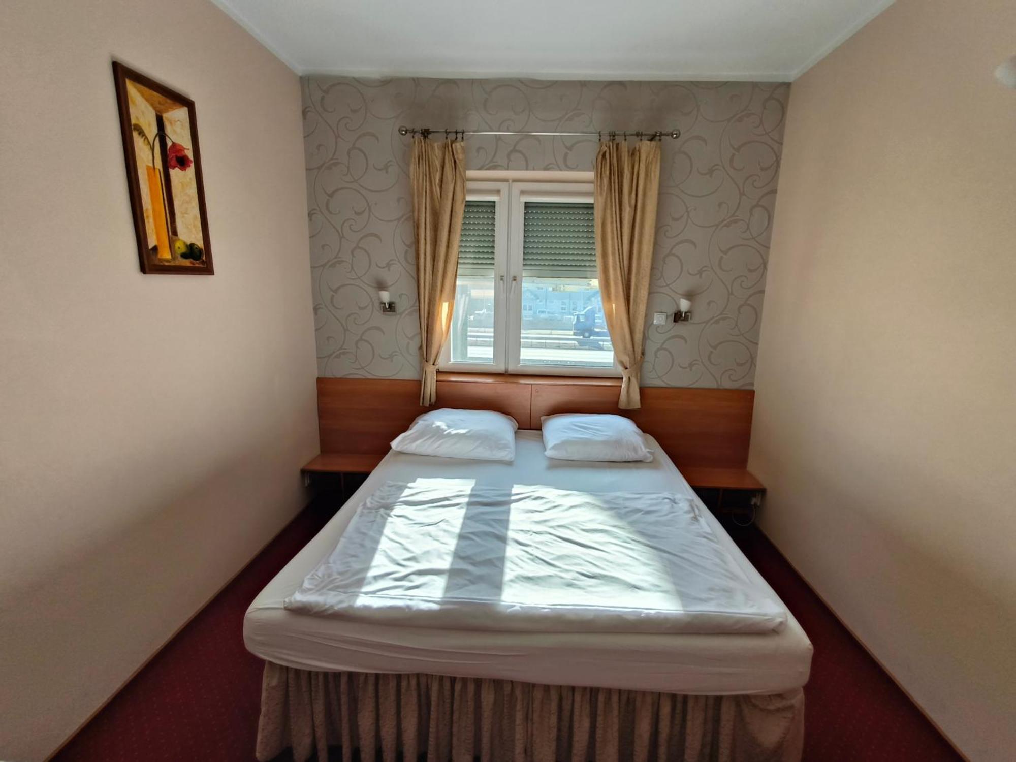 Villa Bella Casa Łomianki Dış mekan fotoğraf