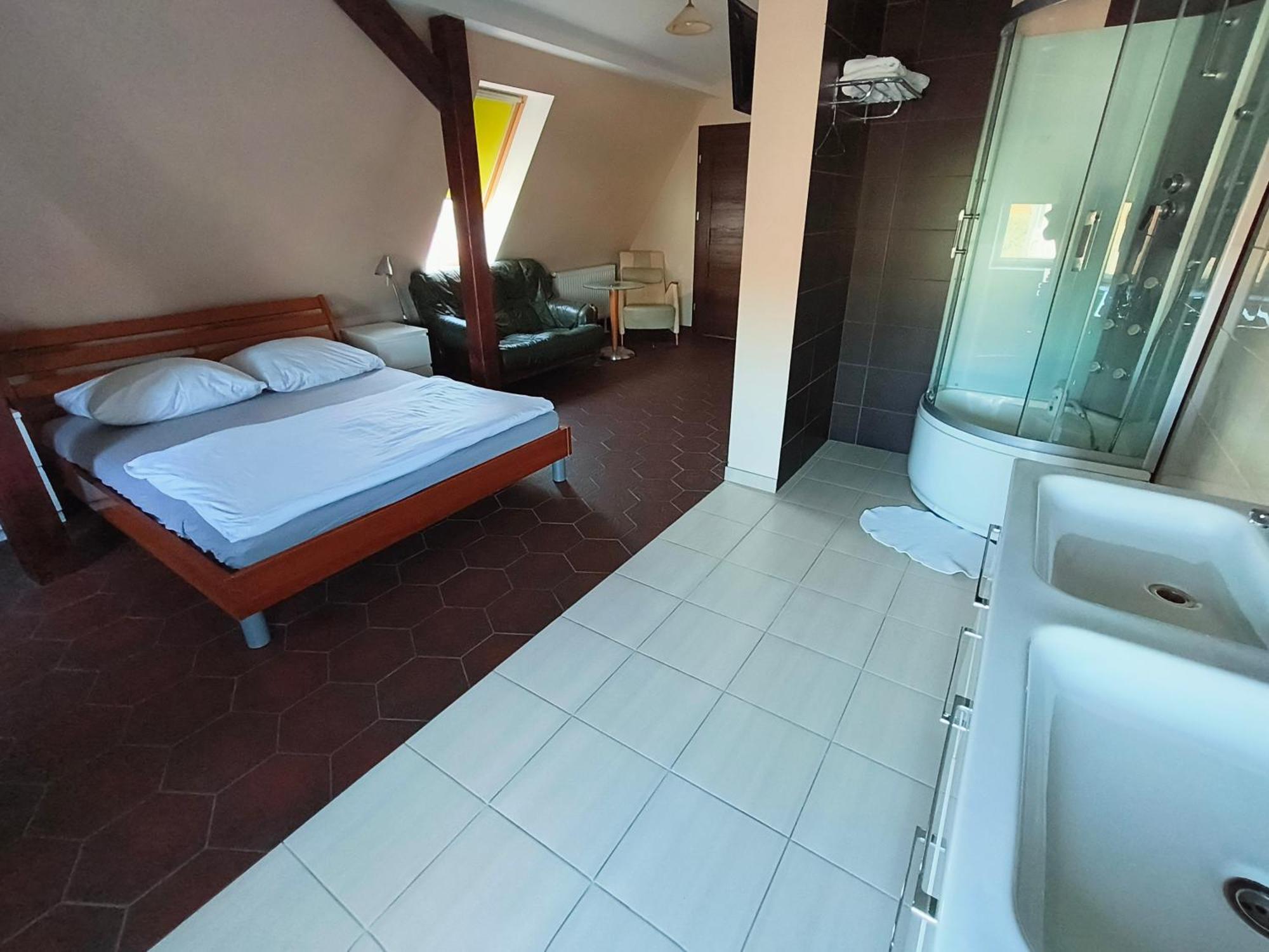 Villa Bella Casa Łomianki Dış mekan fotoğraf